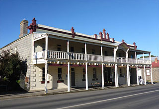 Kyneton Royal George Hotel Ghost Experience - Vine Psychic